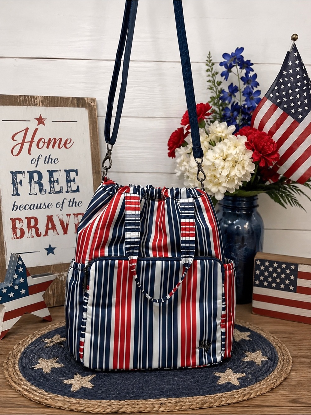 Lug DItty XL - Joy Stripe - Navy Crossbody Strap to attached to D-Rings Included